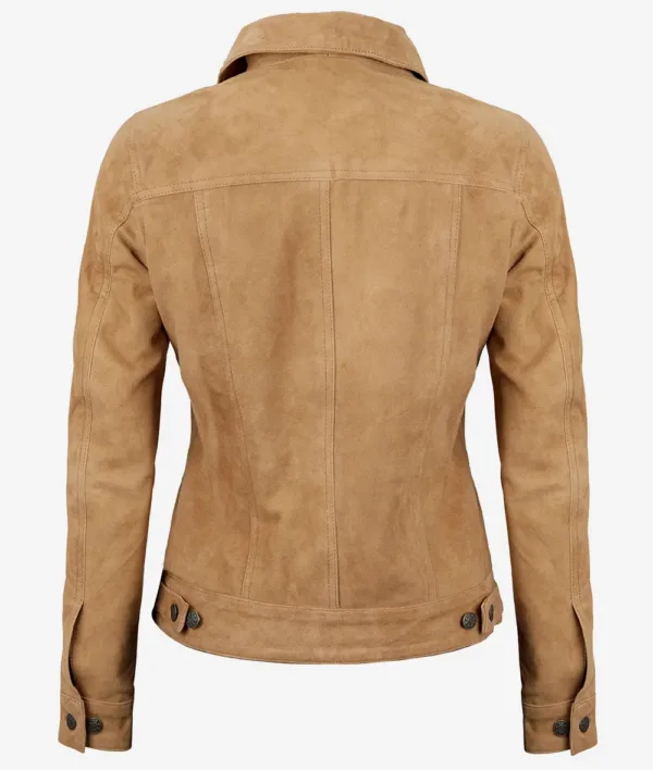 Light-brown-suede-jacket-for-women-–-trucker-style